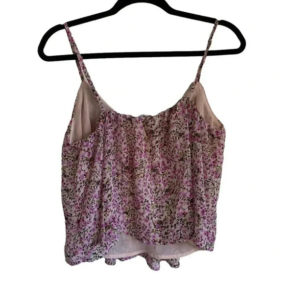 ASTR The Label  Lavender Multi Floral Cami Top (M) - Picture 2 of 8